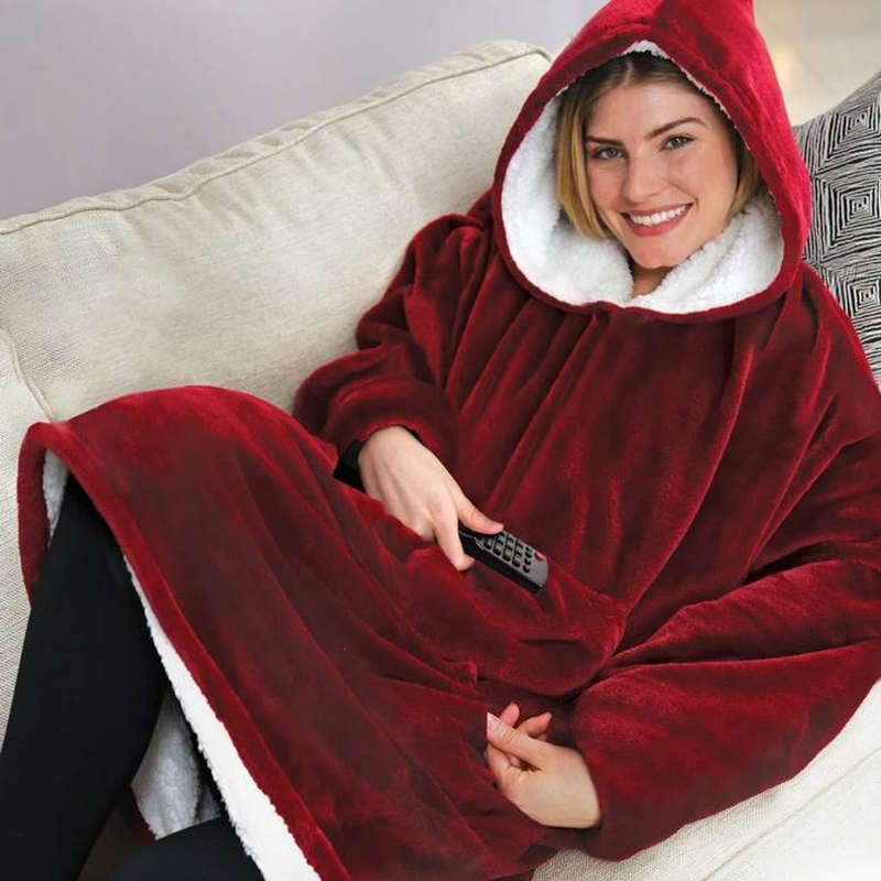 Huggle Hoodie Blanket / Red
