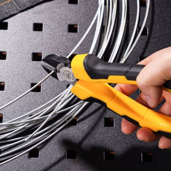 Deli 7" Diagonal Plier - DL2207