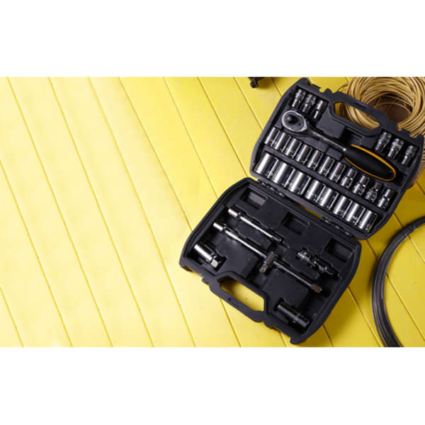 Deli 32-Piece 12.5mm Socket Set - DL1032