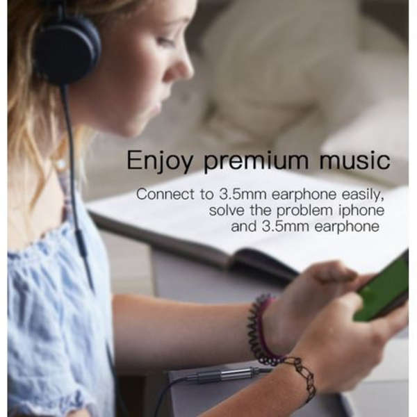 Yesido 12cm 3.5mm Headphone and Aux Adapter Cable to Lightning - YAU21