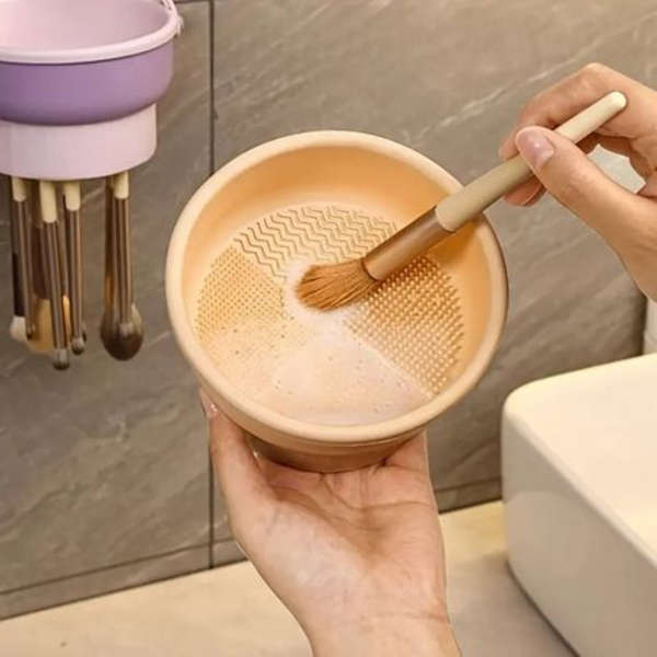 MXM Silicone Makeup Brush and Sponge Cleaning Pad - Peach