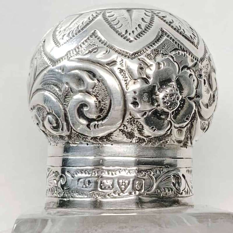 Hallmarked Silver Square Cut Glass Perfume Bottle Chester 1905