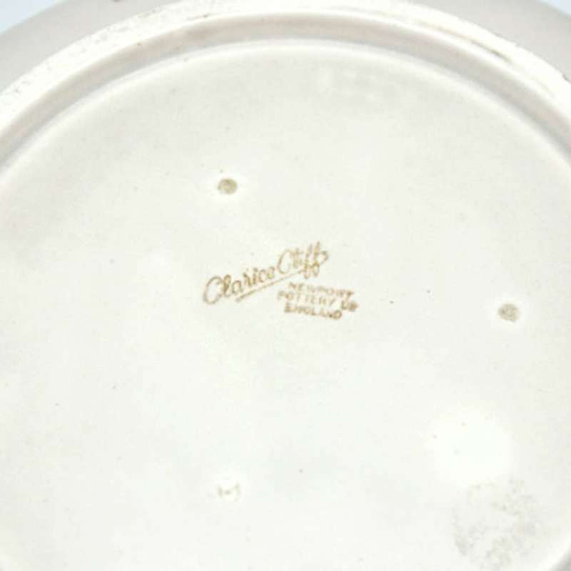 Clarice Cliff Chestnut Pattern Bowl