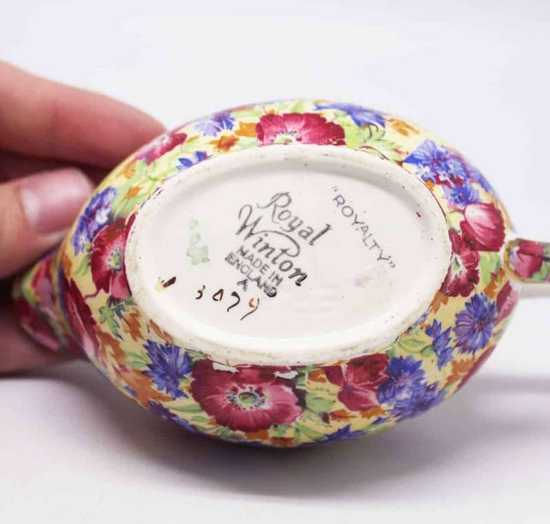Royal Winton Small Royalty Pattern Sauce Boat