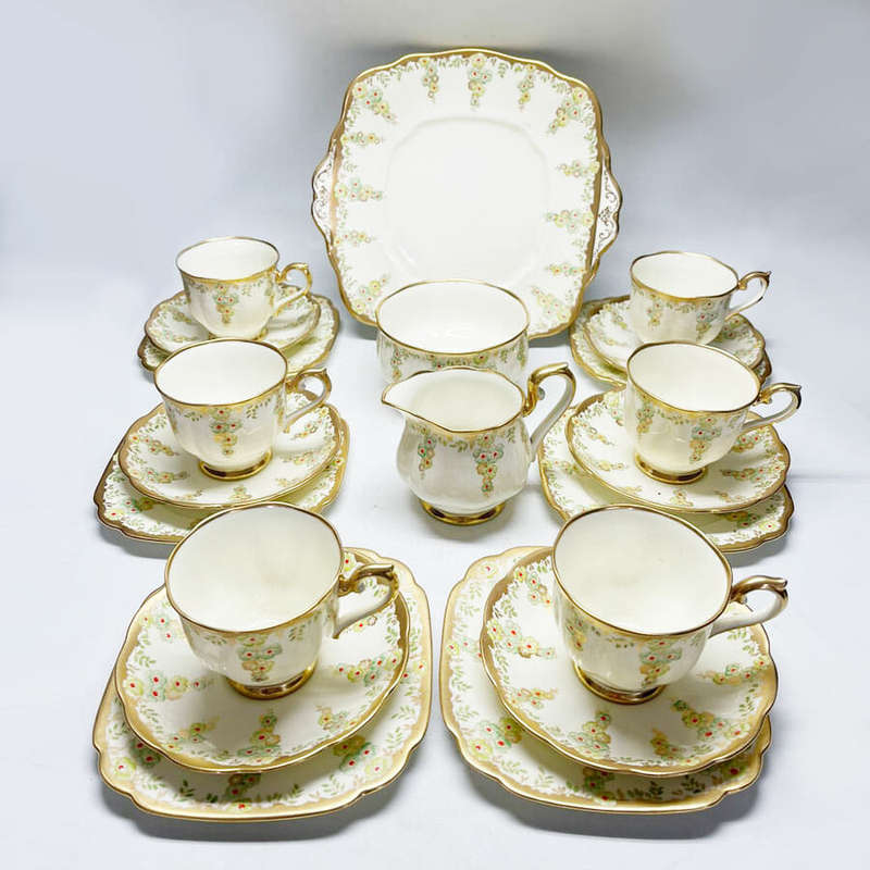 Royal Albert Snow Showers Pattern Tea Set