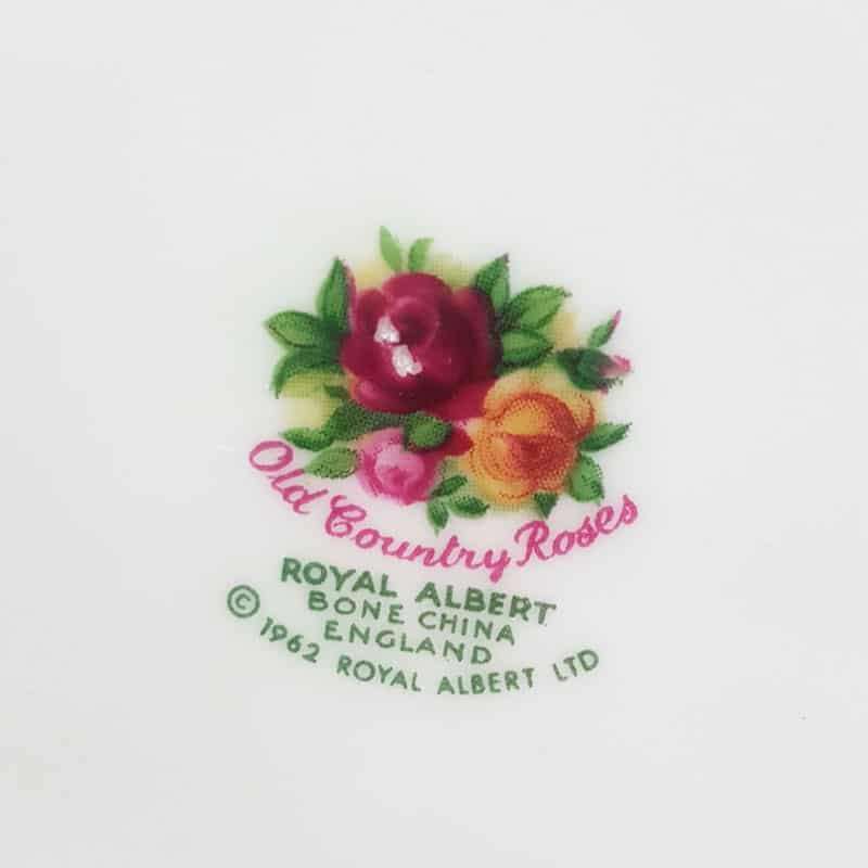 Royal Albert Old Country Roses Egg Shape Bon Bon