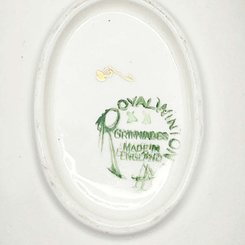 Royal Winton Sweet Pea Sauce Boat and Stand