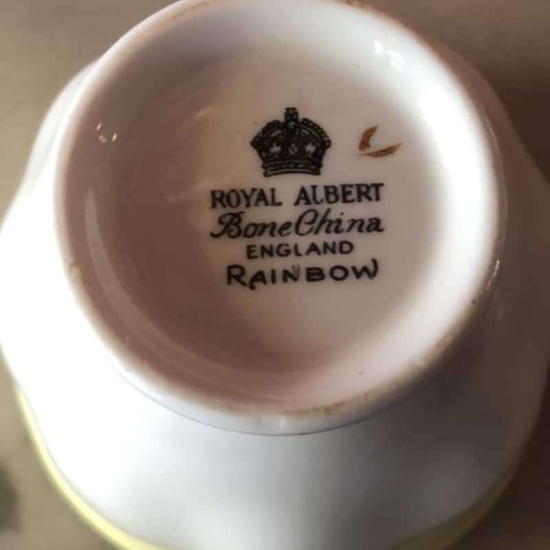 Royal Albert Rainbow Yellow Trio