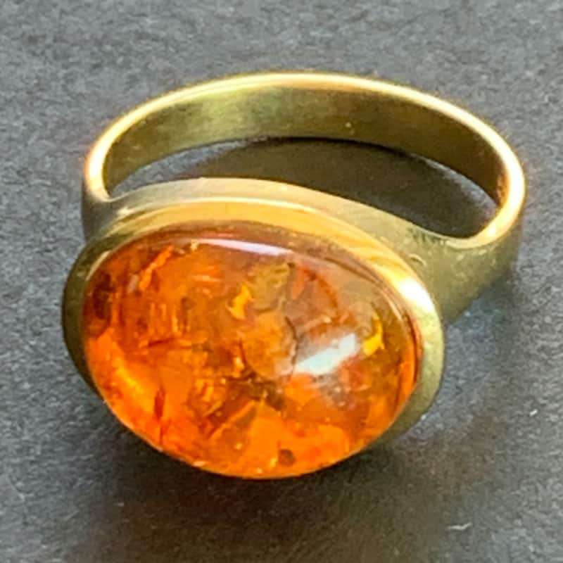 Amber Cabochon Ring Set In 8 Carat Gold