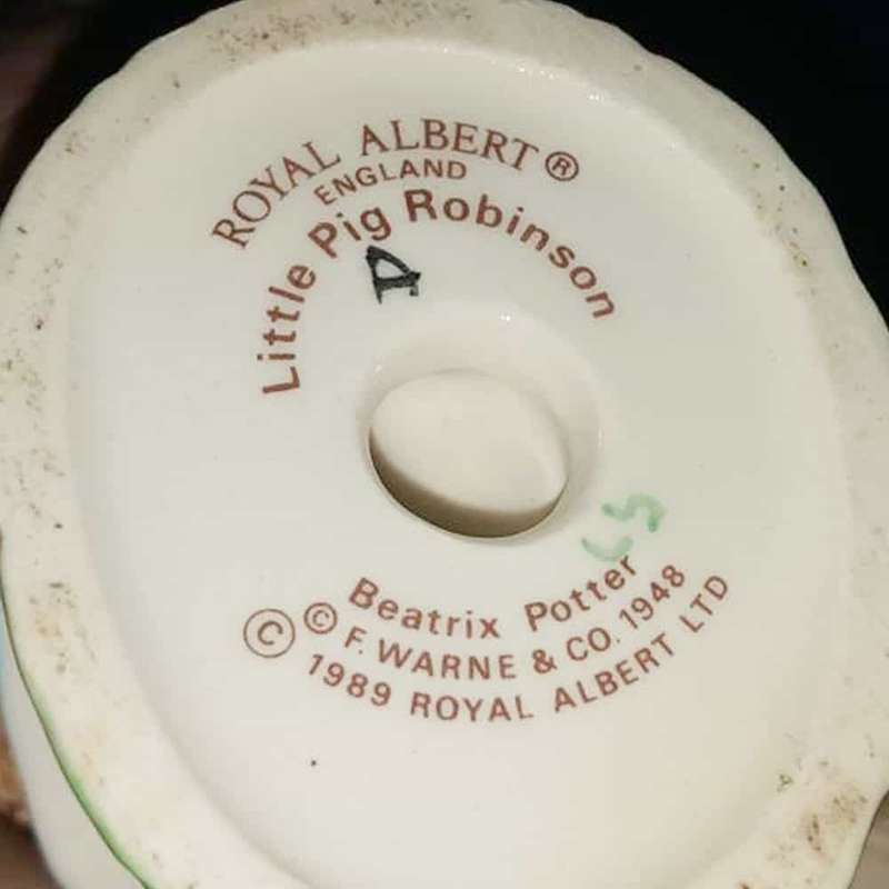 Royal Albert  Beatrix Potter Little Pig Robinson