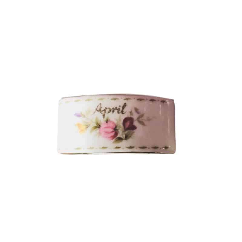 Royal Albert April  Flower Of The Month Serviette Ring