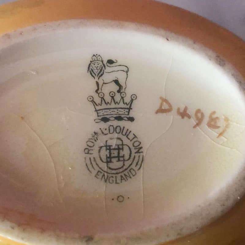 Royal Doulton Old English Scene Milk and Sugar