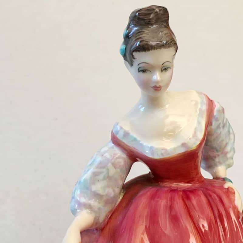 Royal Doulton Figurine Fair Lady Coral Pink HN2835