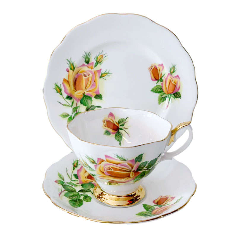 Royal Albert Sweetheart Roses Margaret Trio