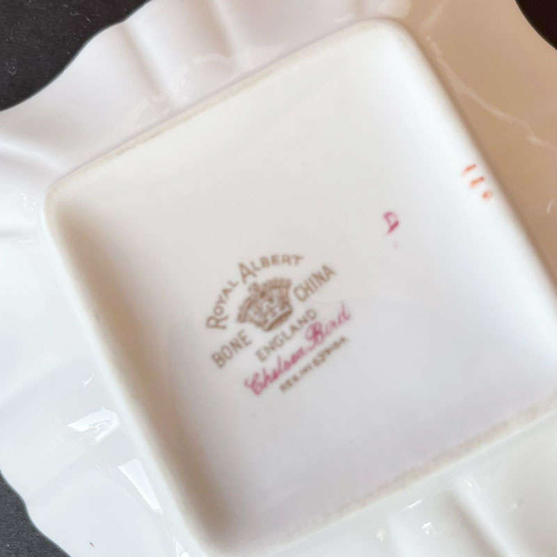 Royal Albert Chelsea Bird Maroon Nut Dish