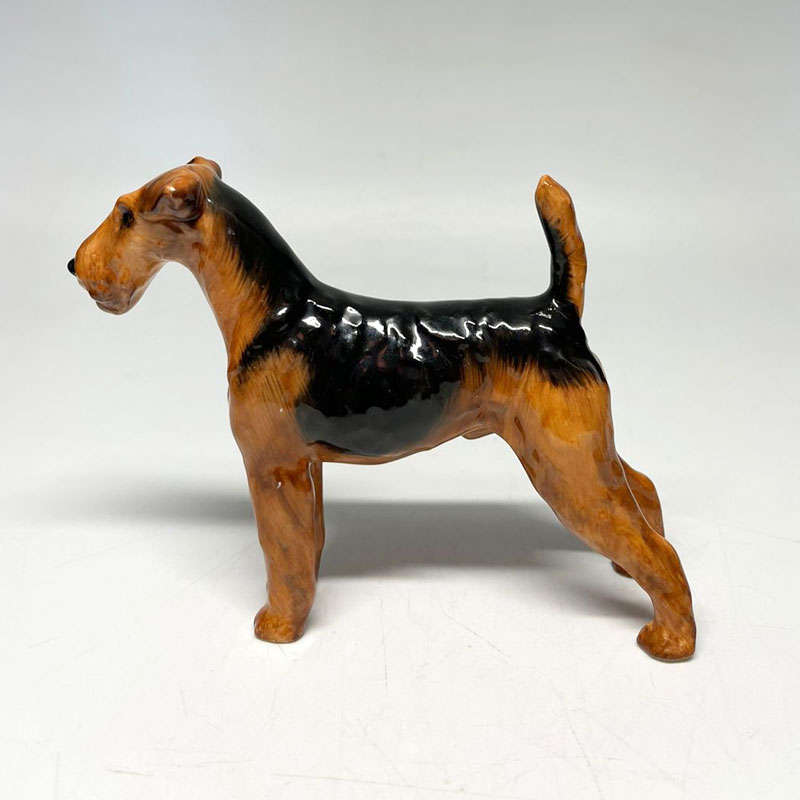 Airedale Terrier HN1024  Royal Doulton Dog