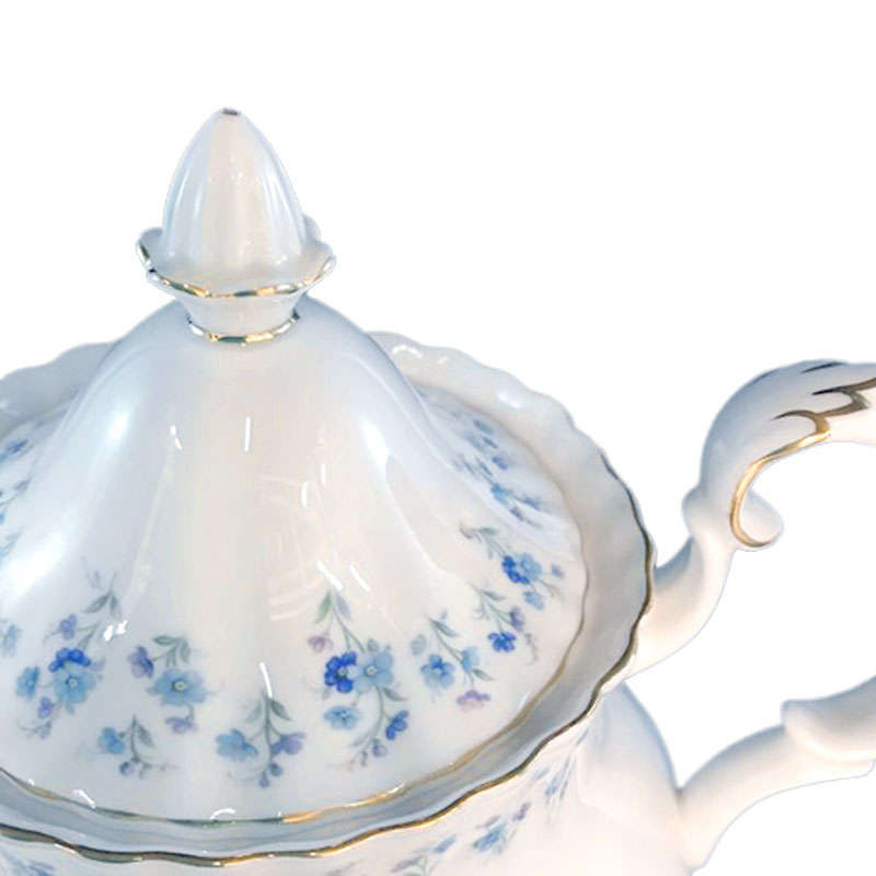 Royal Albert Memory Lane Tea Pot Large