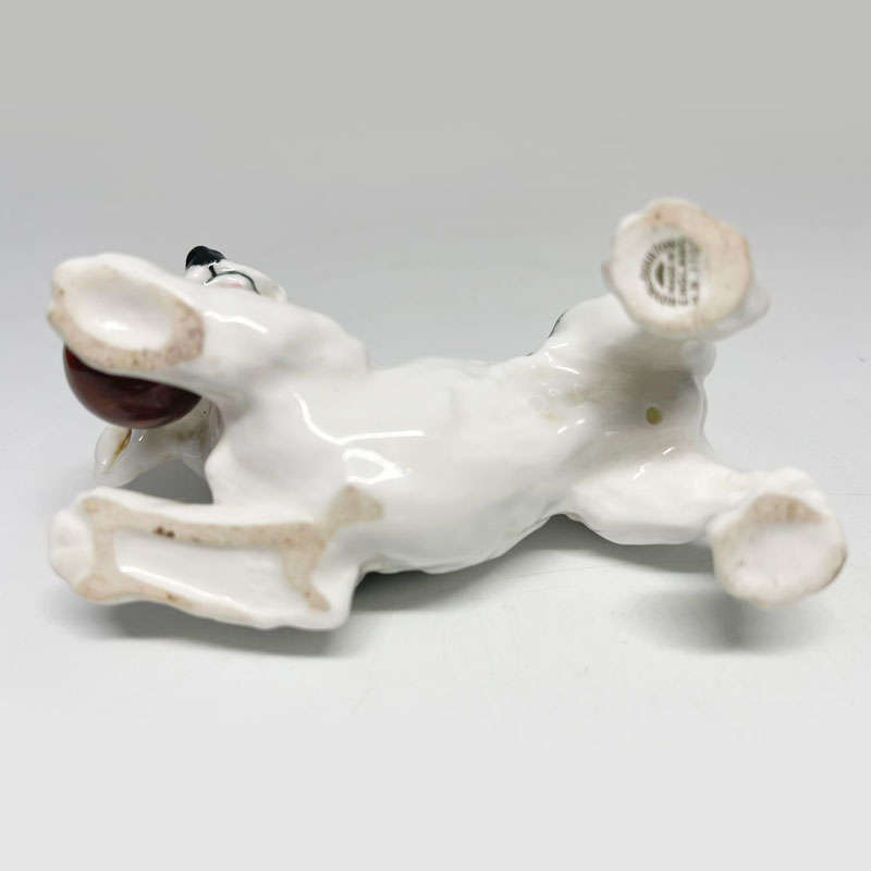 Royal Doulton Character Dog With Ball HN1103