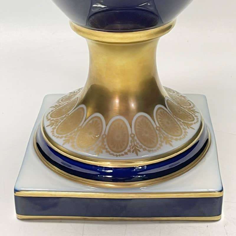 Hutschenreuther Selb Cobalt Blue Gilded Handled Urn C1955