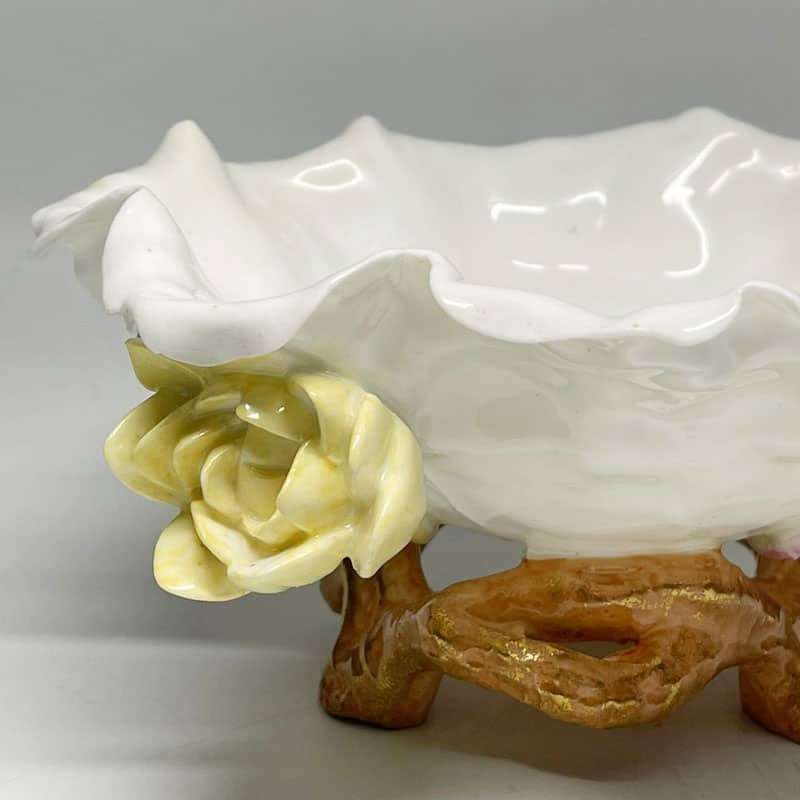 Moores Bros Flower and Foliage Water Lily Bowl