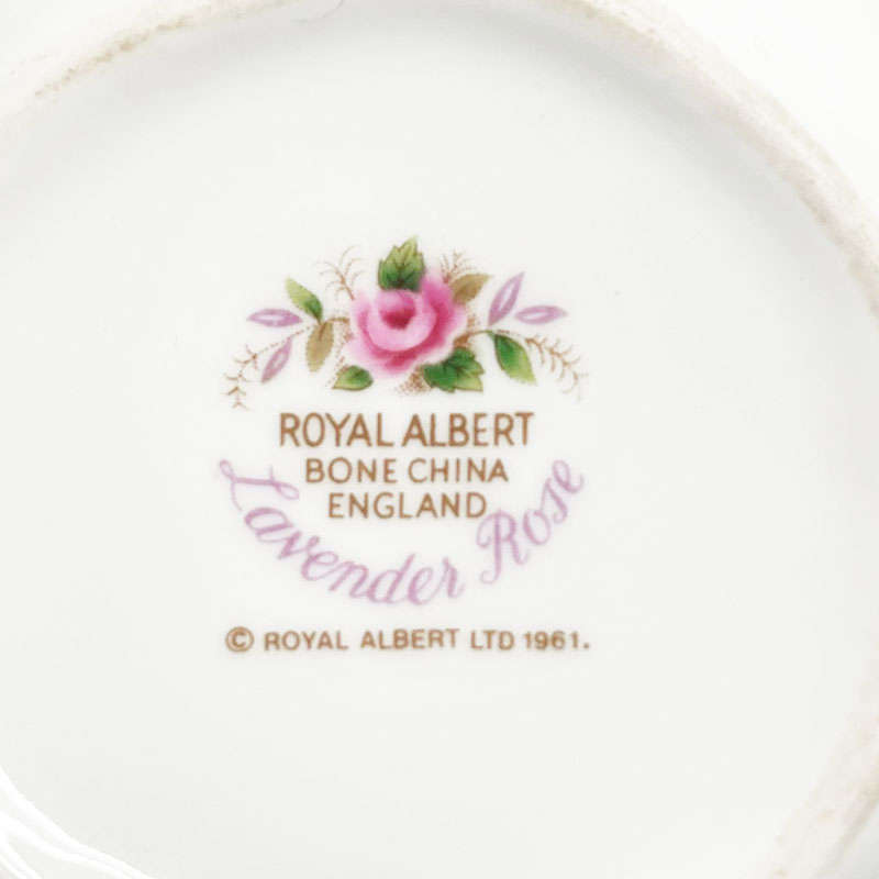Royal Albert Lavender Rose Bowl With Cover