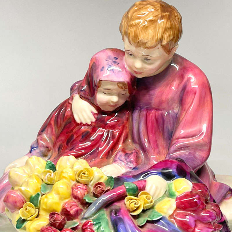 Royal Doulton Flower Sellers Children HN1342