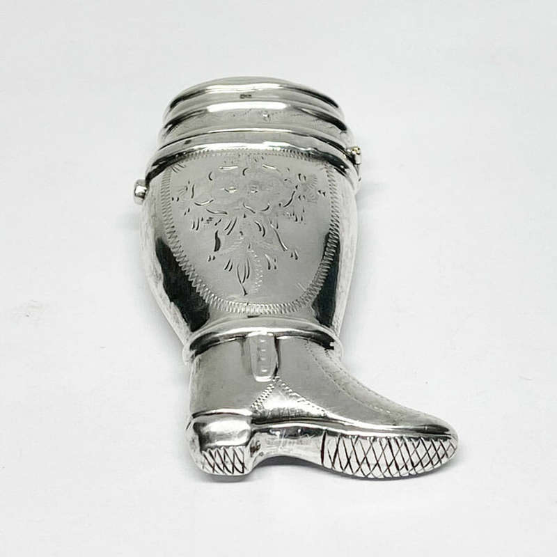 Rare Dutch Silver Boot Vesta Case