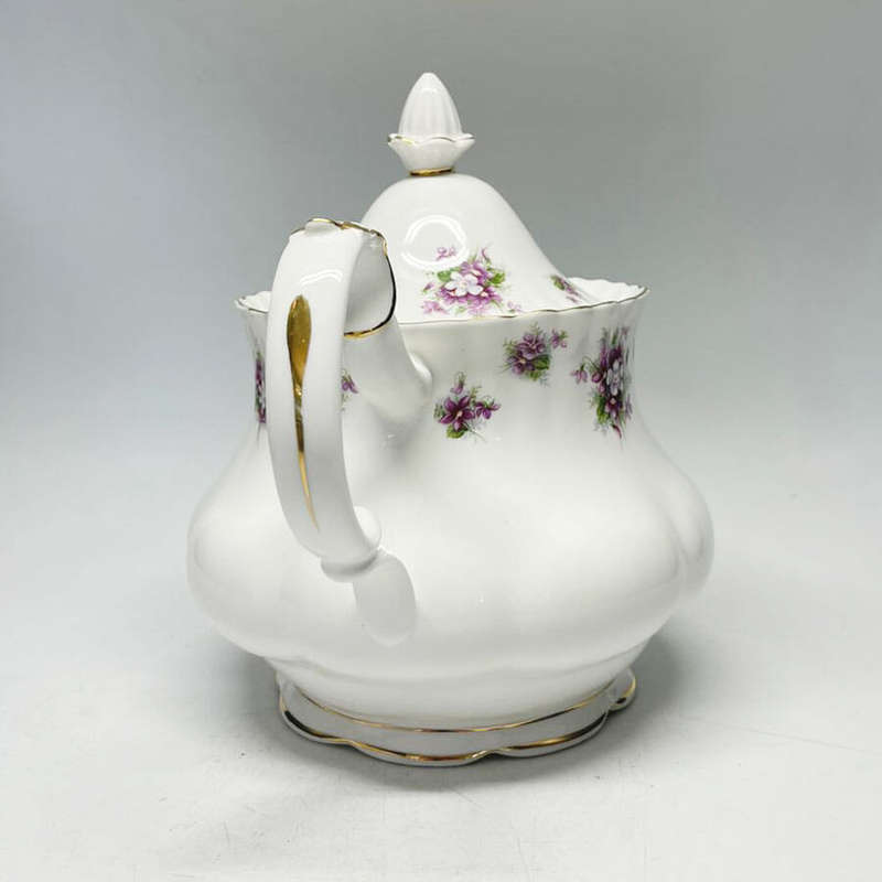 Royal Albert Sweet Violets Tea Pot