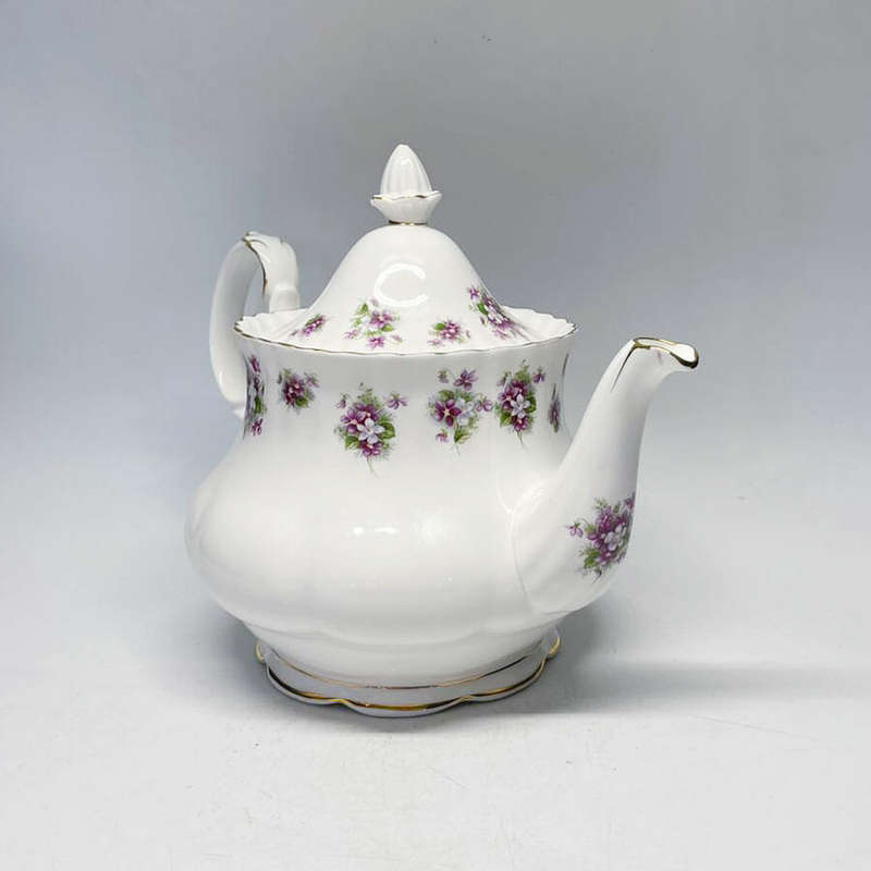Royal Albert Sweet Violets Tea Pot