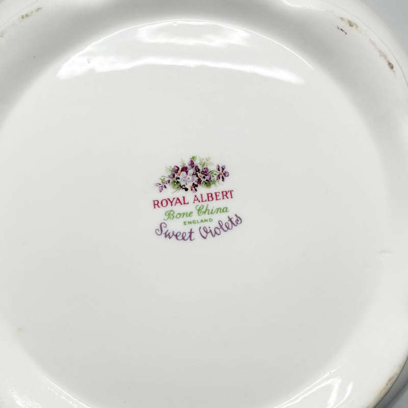 Royal Albert Sweet Violets Tea Pot