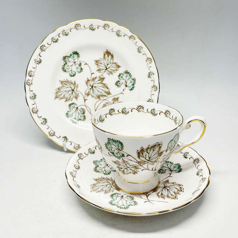 Tuscan Tea Trio D1047 Maple Leaves