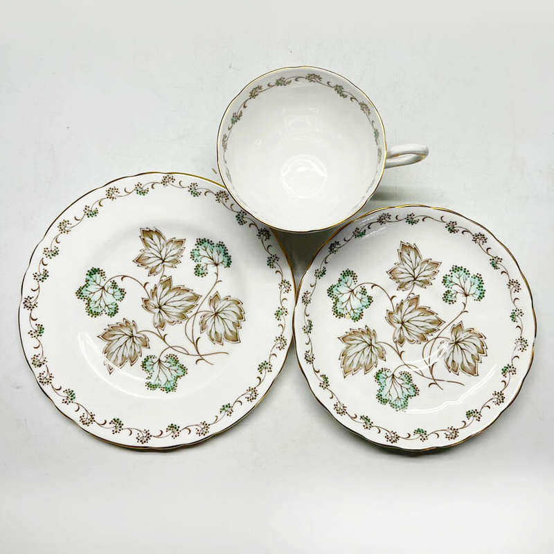 Tuscan Tea Trio D1047 Maple Leaves