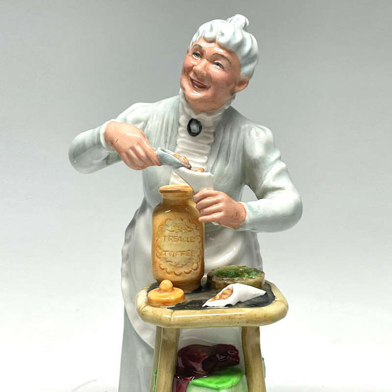 Royal Doulton Figurine A Penny's Worth HN2408