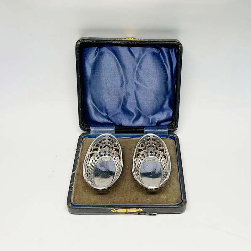 Hallmarked Silver Boxed Pierced Bon Bons Birm 1938