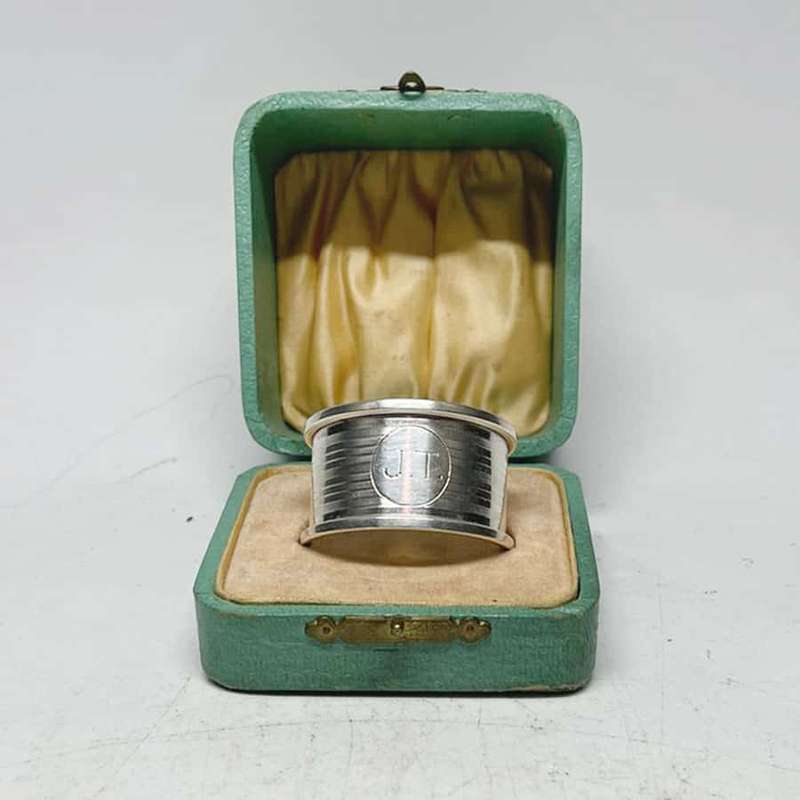 Hallmarked Silver Serviette Ring Birm 1946