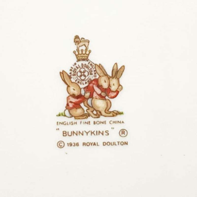 Royal Doulton Bunnykins Spring Cleaning Porridge Bowl
