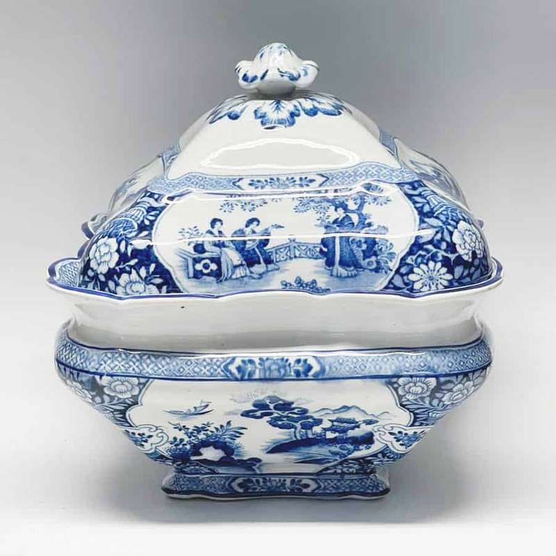 Booths Ming Blue and White Vegetable Bowl