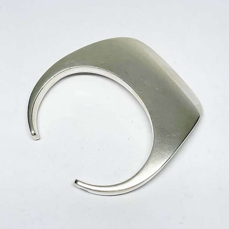 Georg Jensen Scuff Bangle Thor Selzer 236