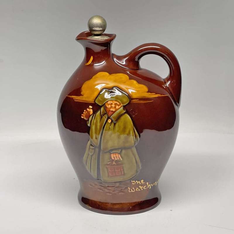 Royal Doulton Kingsware Dewar's Whiskey Flagon