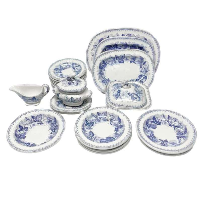 Copeland Ivy Leaf Pattern Childs Dinner Service 19th