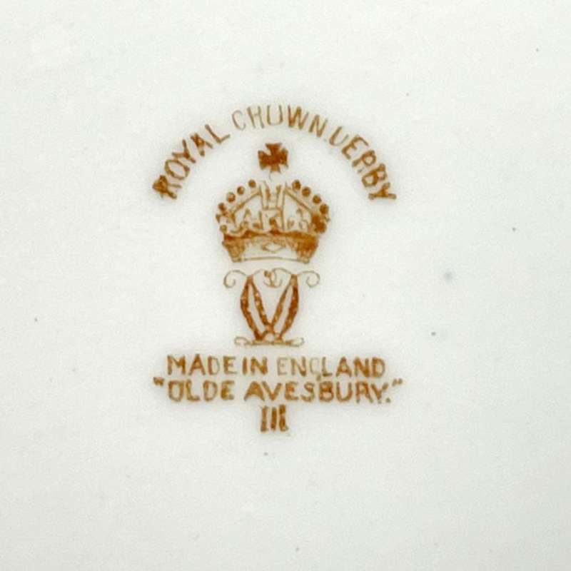 Royal Crown Derby Olde Avesbury Tea Trio 1939