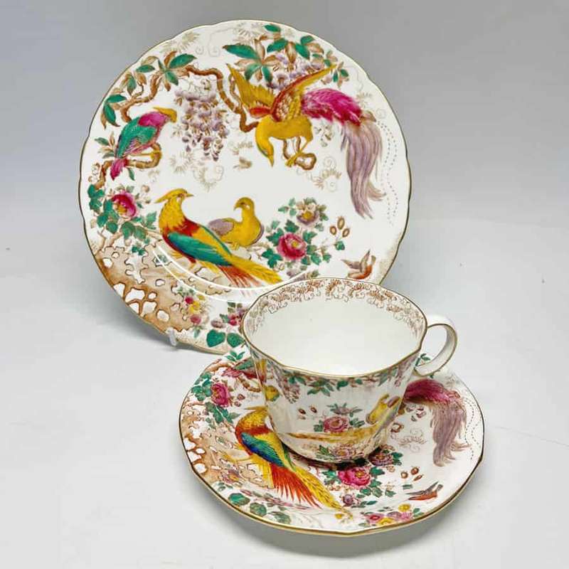 Royal Crown Derby Olde Avesbury Tea Trio 1939