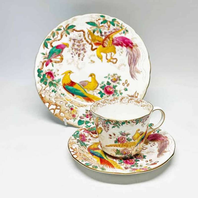 Royal Crown Derby Olde Avesbury Tea Trio 1939