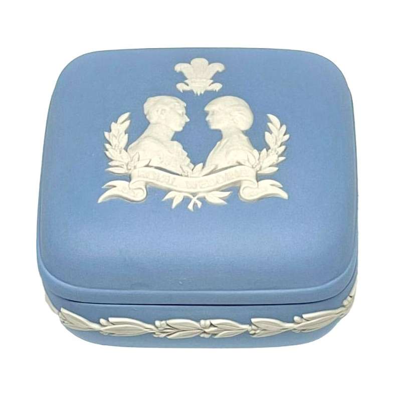 Wedgwood Jasperware Royal Wedding Trinket Box 1991