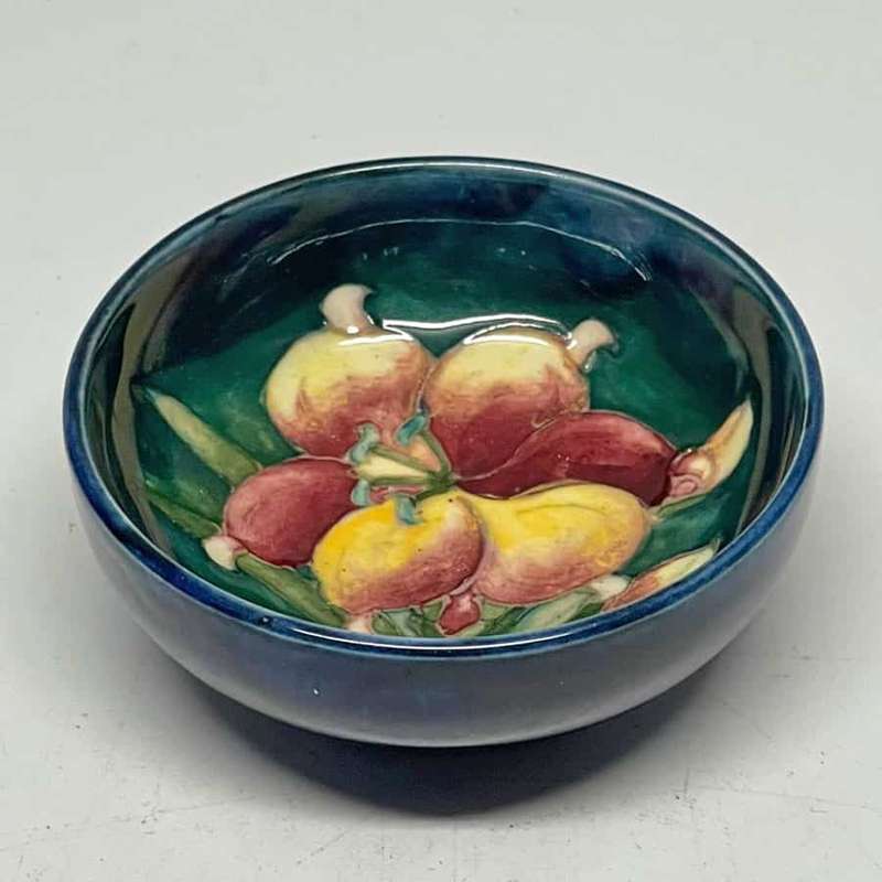 Moorcroft African Lily Pattern Bon Bon 1953