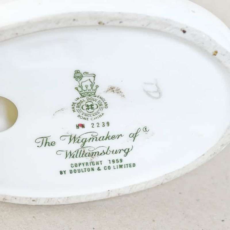 Royal Doulton Figurine Wigmaker Of Williamsburg HN2239