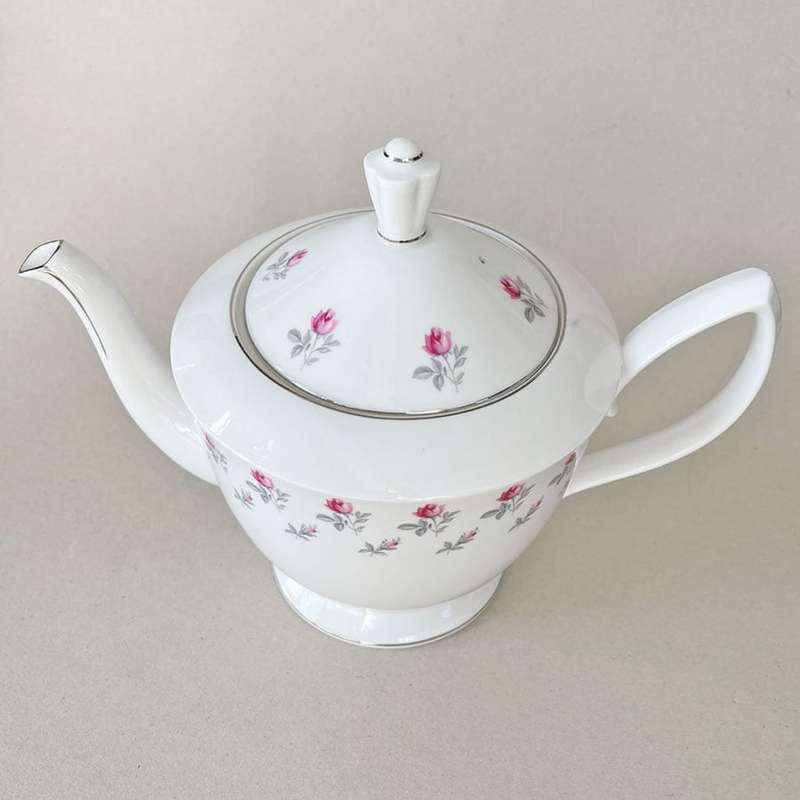 Royal Albert Winsome Tea Pot