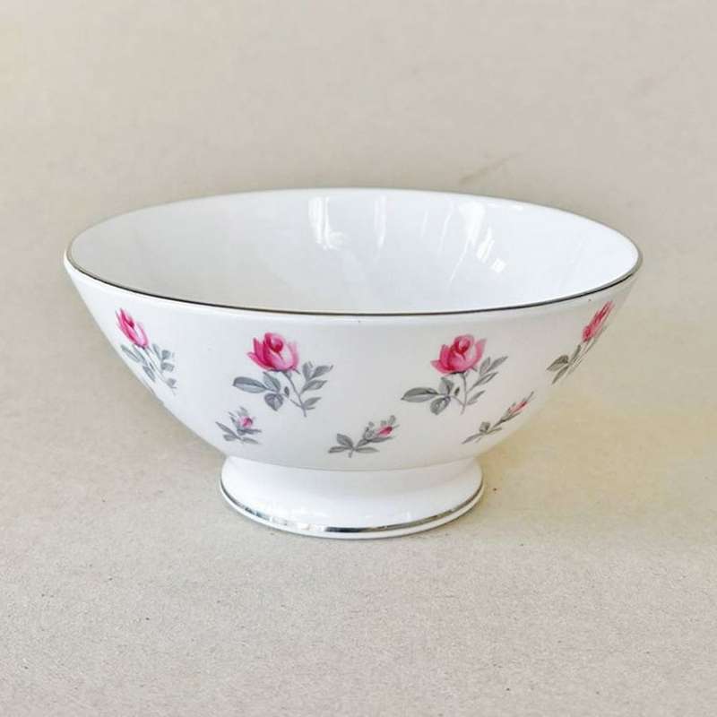 Royal Albert Winsome Tea Sugar Bowl