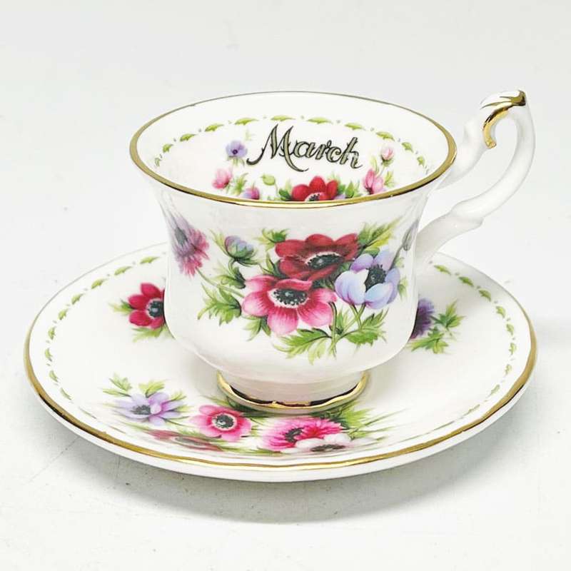 Royal Albert  Series Flowers of the Month Miniature Duo March