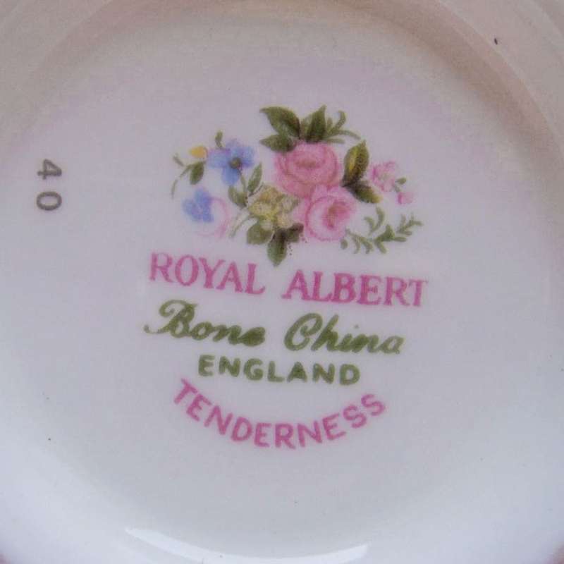 Royal Albert Tenderness Gainsborough Tea For Two Bachelor Tea Set